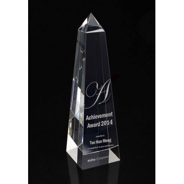 CA19 Pyramid Tower Crystal Award