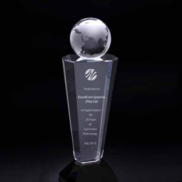 CA25 Axis Global Crystal Award